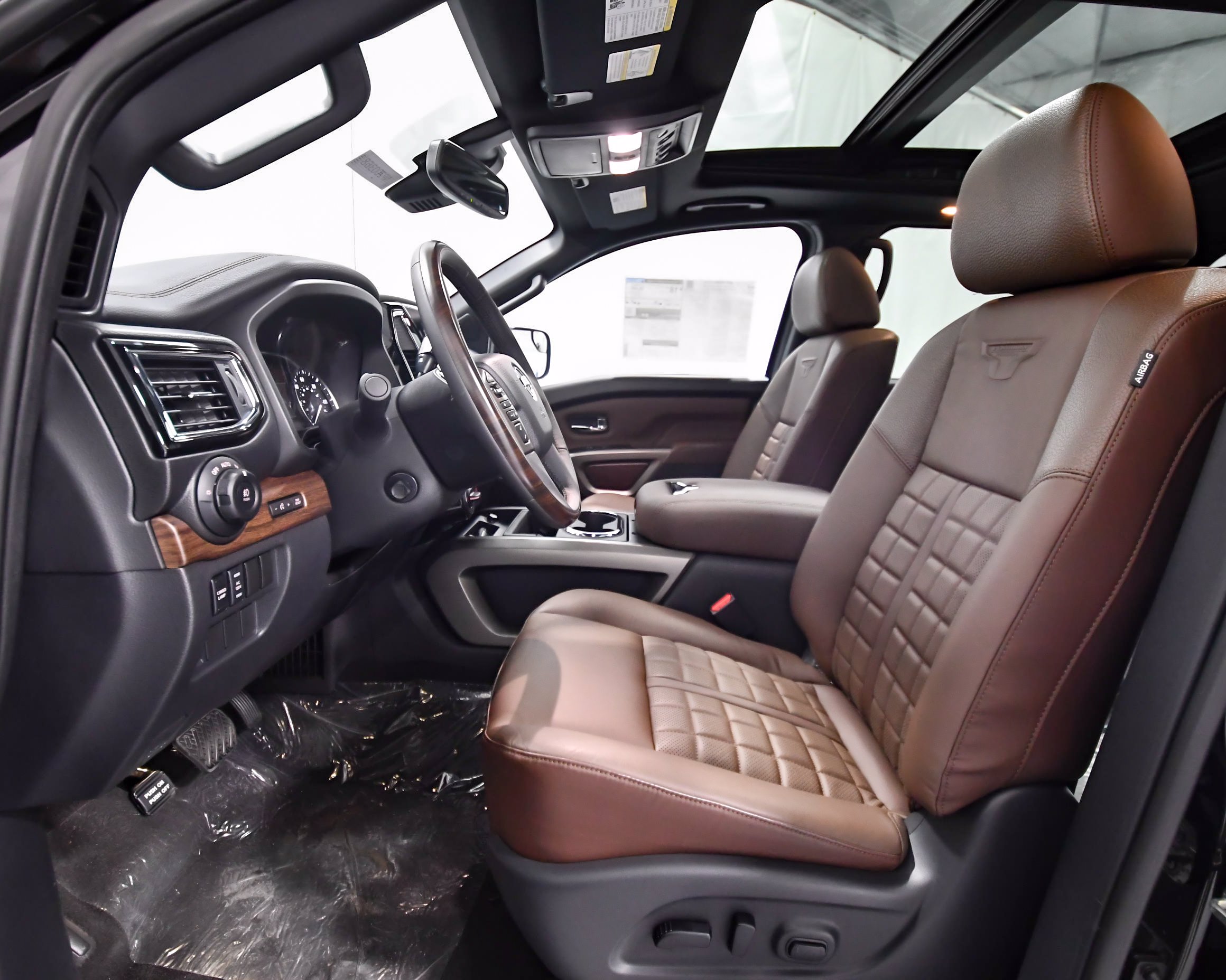 New 2020 Nissan Titan Platinum Reserve 4WD Crew Cab Pickup
