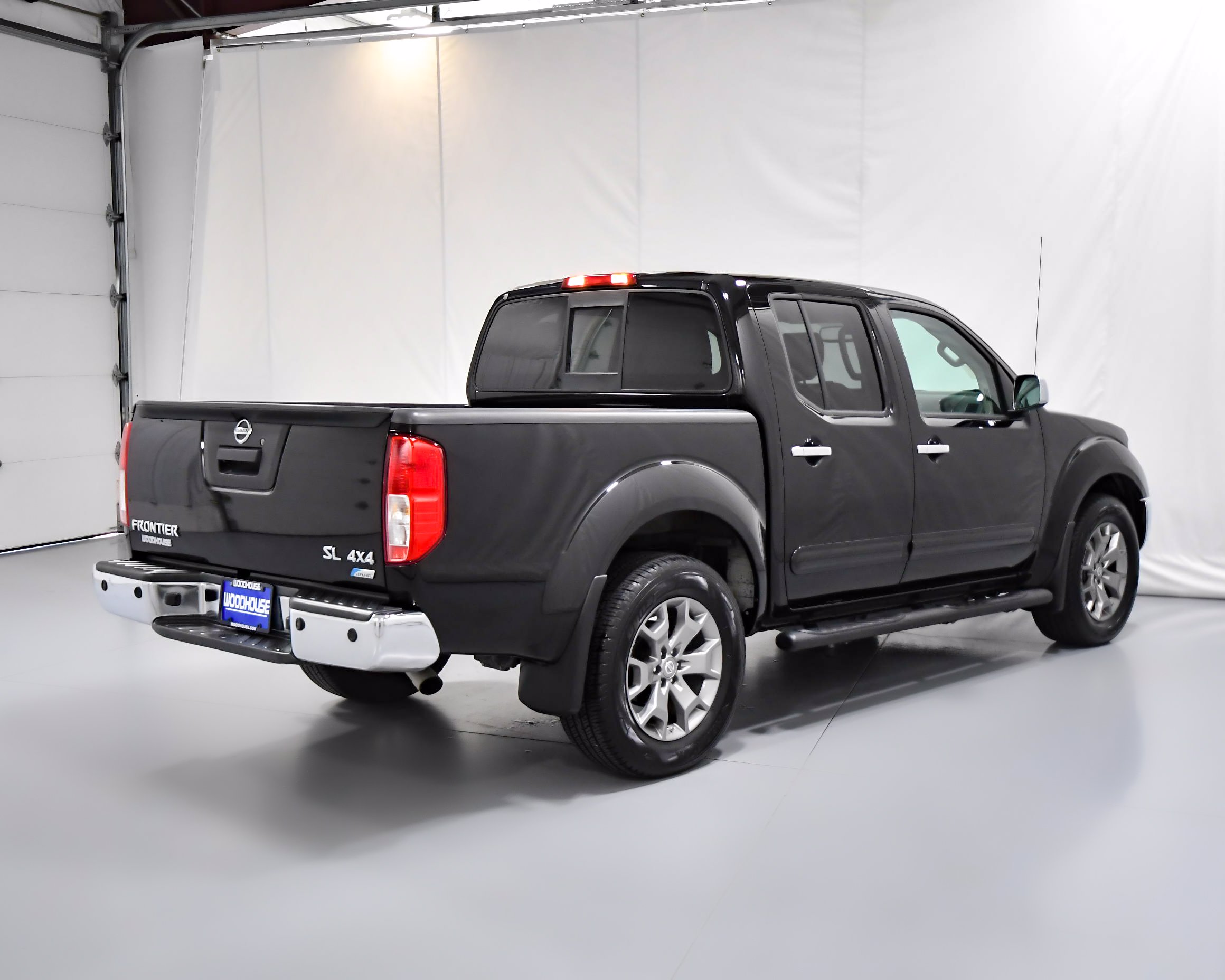 Pre Owned 2018 Nissan Frontier Sl 4wd Crew Cab Pickup