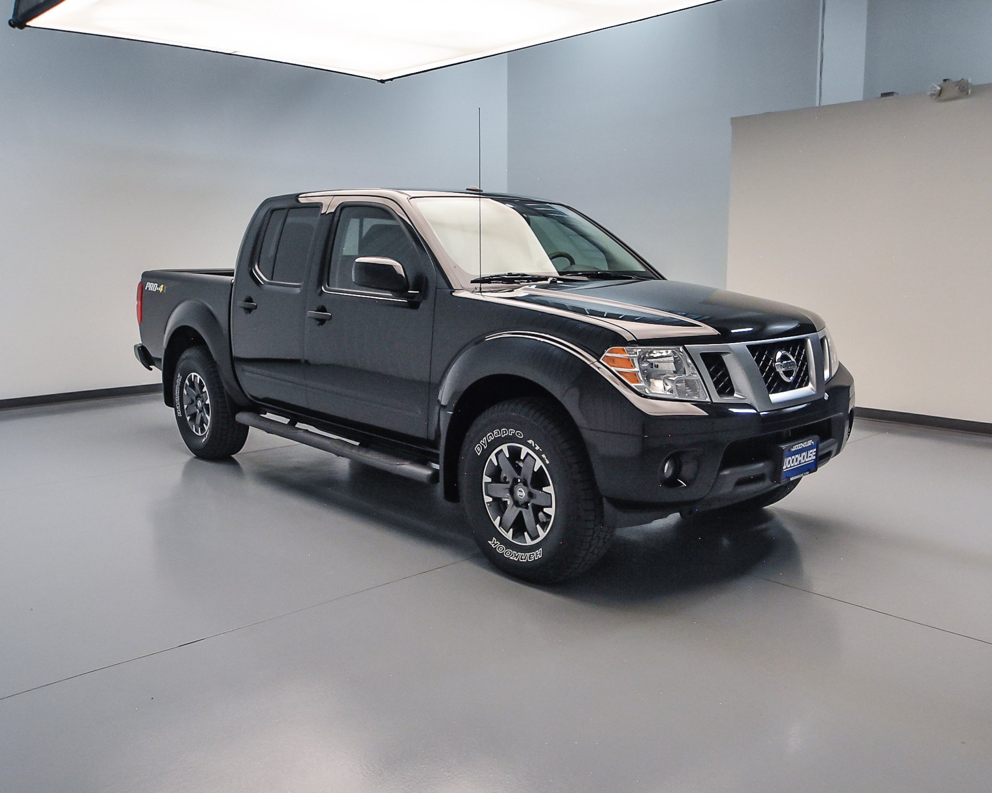 Pre-Owned 2019 Nissan Frontier PRO-4X 4WD Crew Cab Pickup