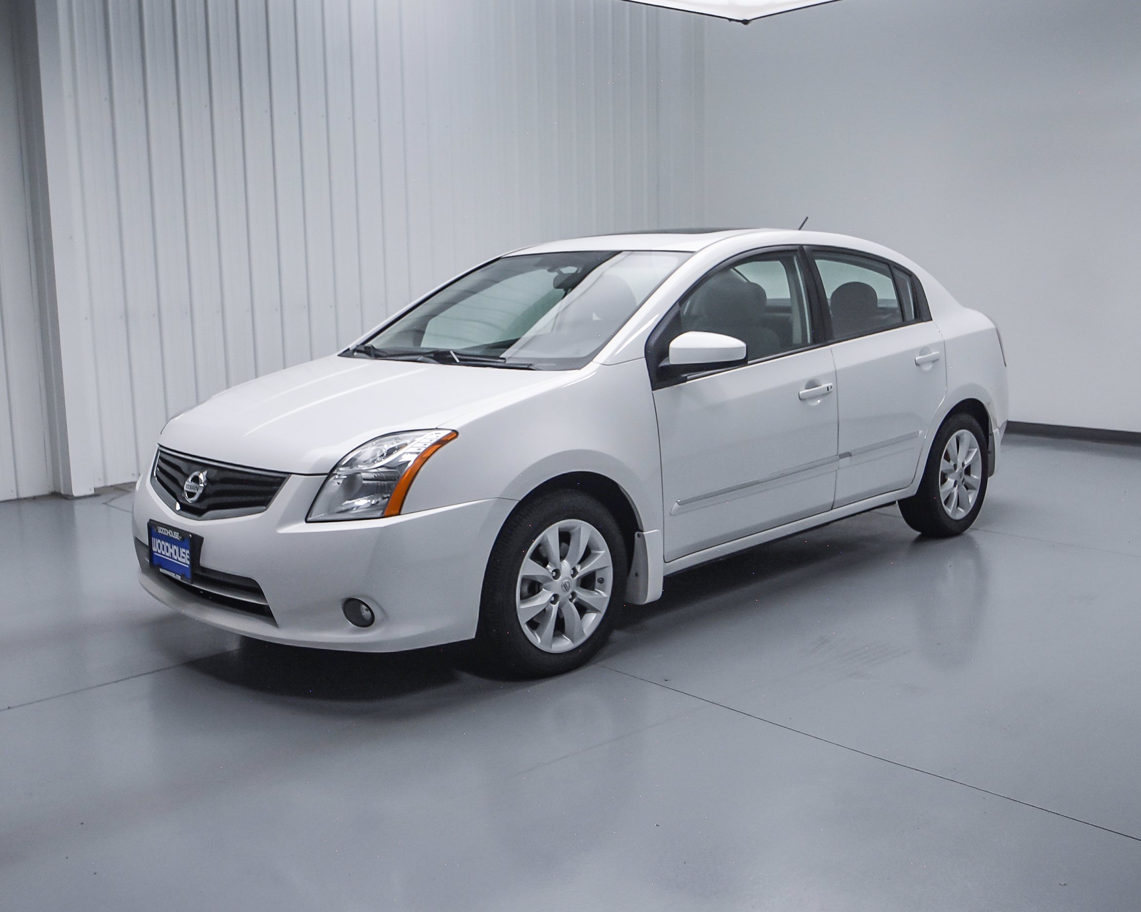 PreOwned 2010 Nissan Sentra 2.0 SL FWD 4dr Car