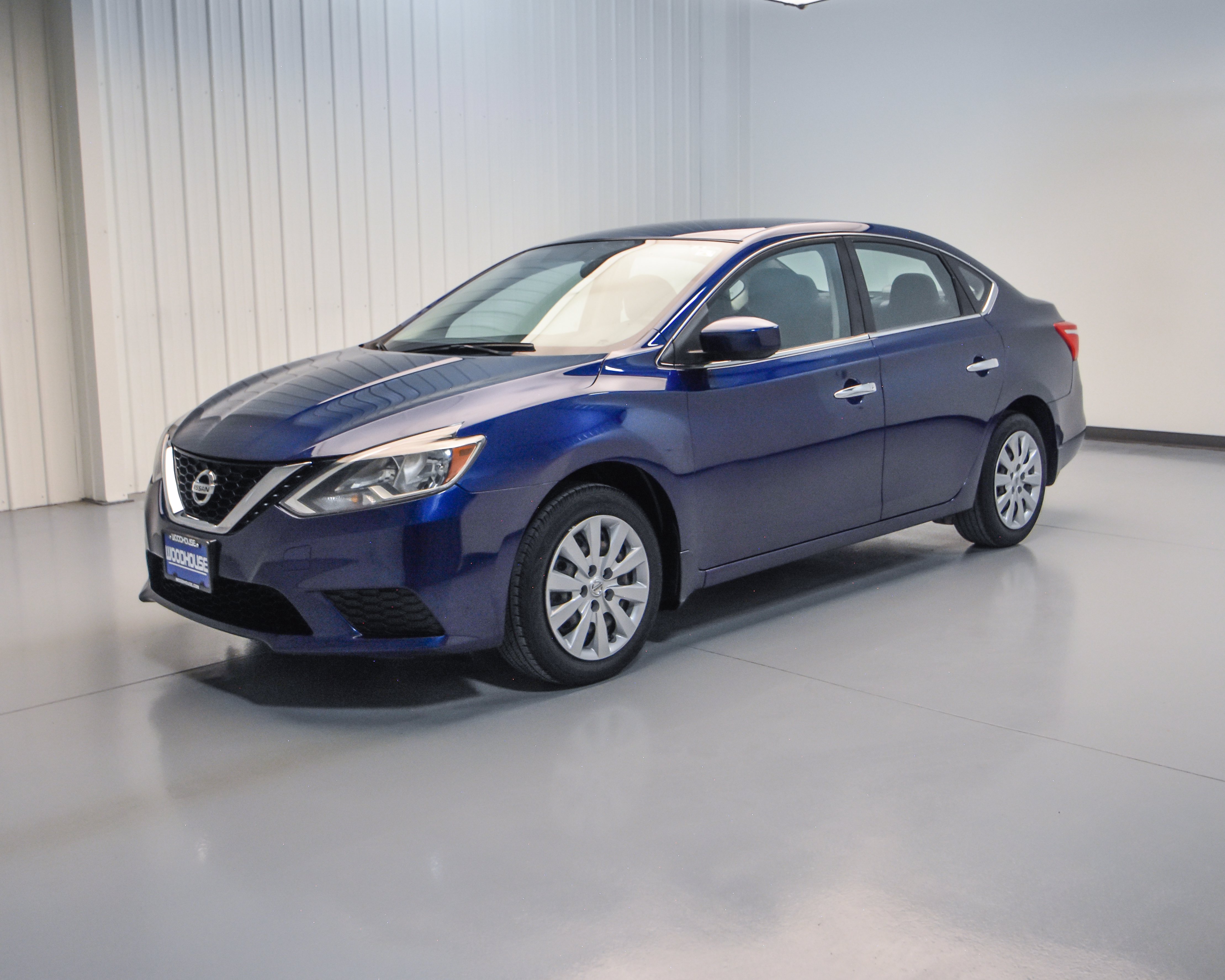 Pre-Owned 2016 Nissan Sentra S FWD 4dr Car
