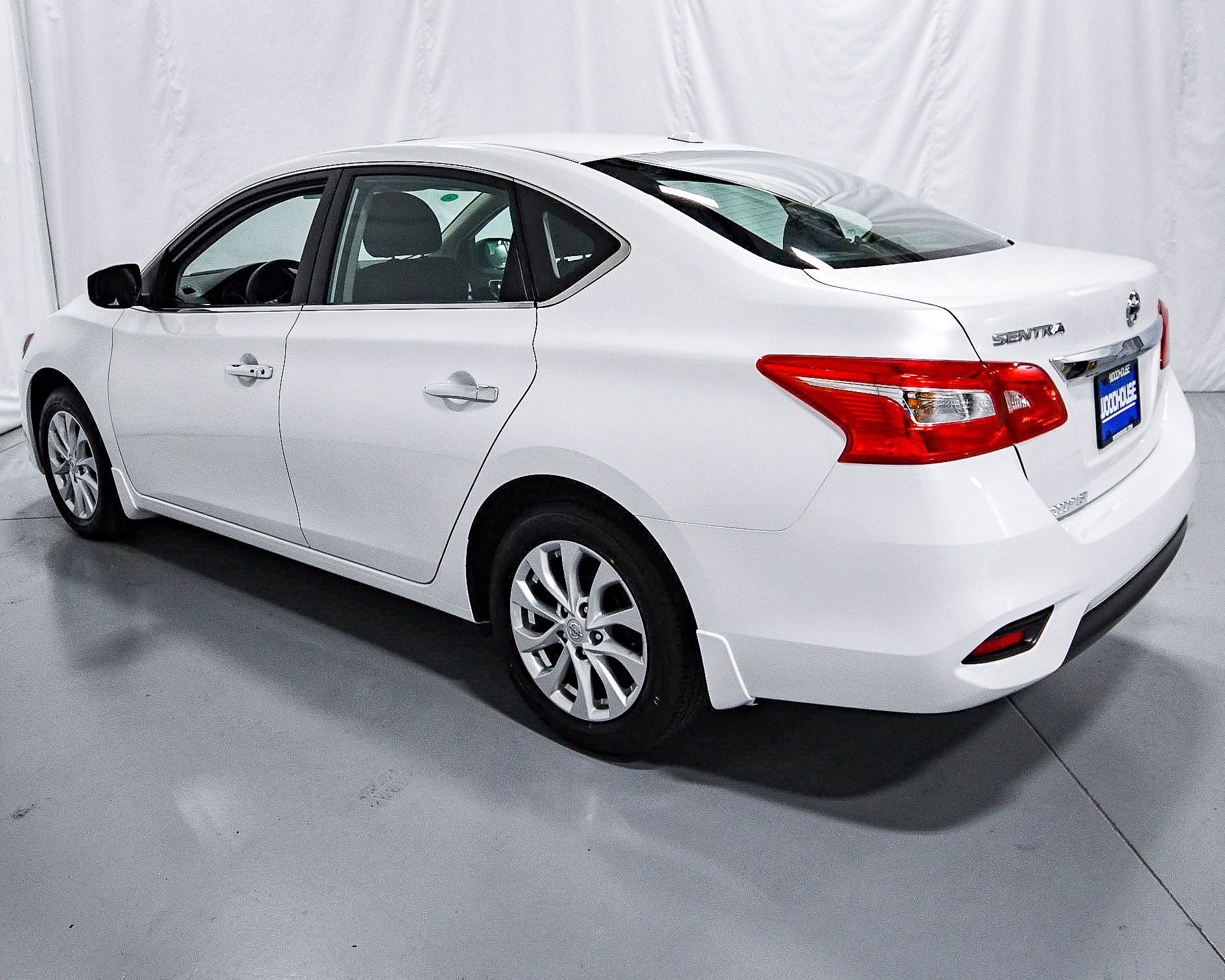 Pre-Owned 2017 Nissan Sentra SV FWD 4dr Car