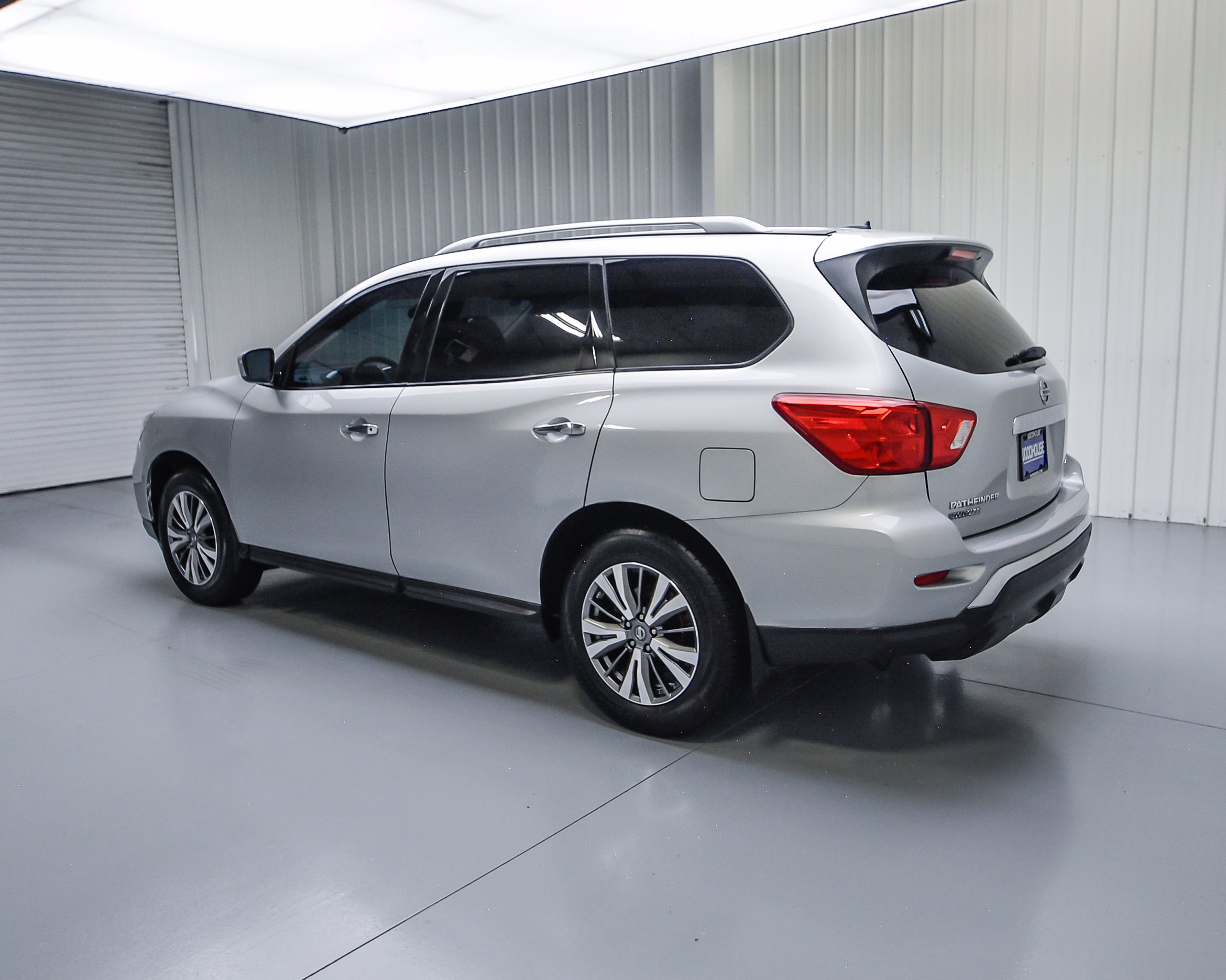 Pre-Owned 2018 Nissan Pathfinder S 4WD Sport Utility